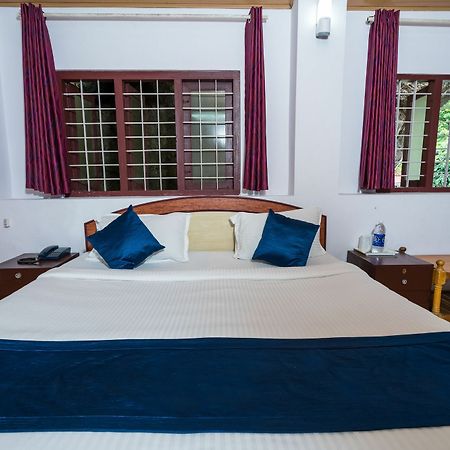 Oyo 10262 Hotel Munnar Rock 外观 照片
