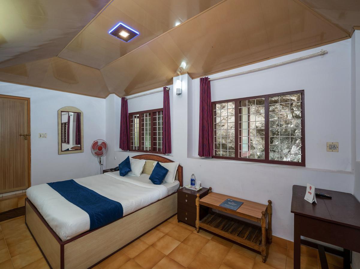 Oyo 10262 Hotel Munnar Rock 外观 照片