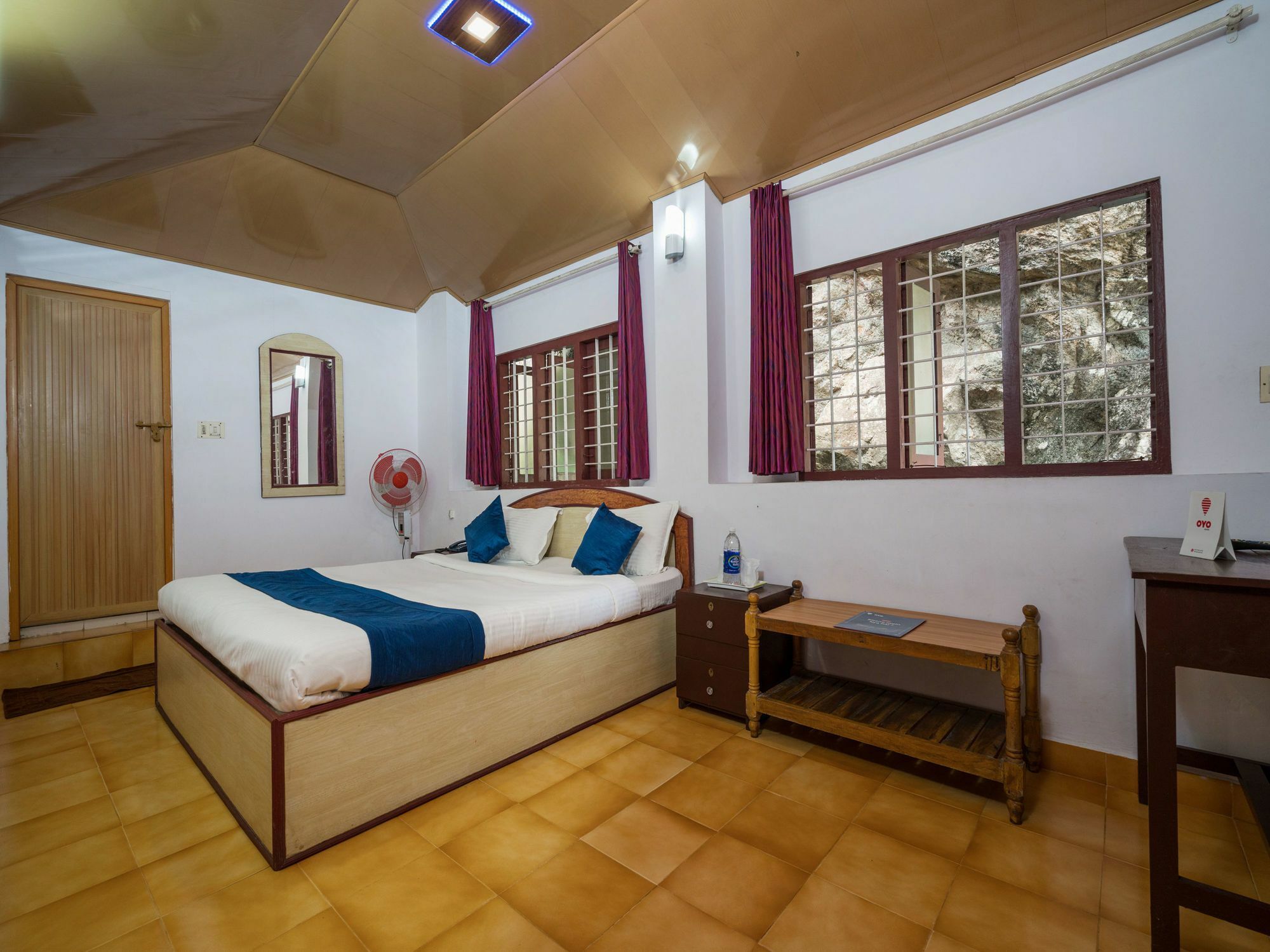 Oyo 10262 Hotel Munnar Rock 外观 照片
