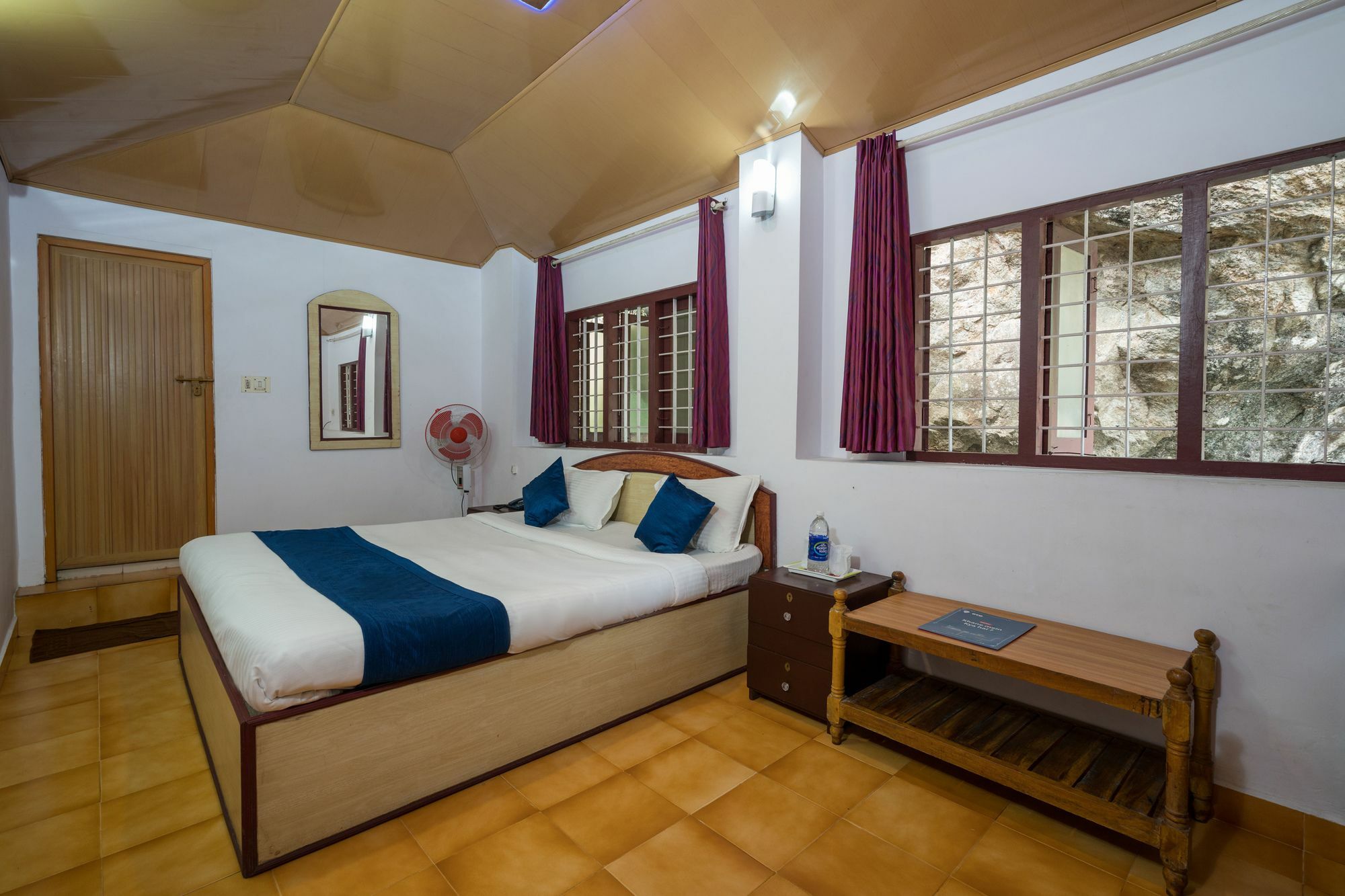 Oyo 10262 Hotel Munnar Rock 外观 照片